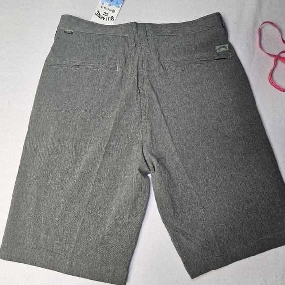 Men’s Billabong Crossfire Submersibles Board Shorts Olive Green Size 30 - Picture 2 of 10